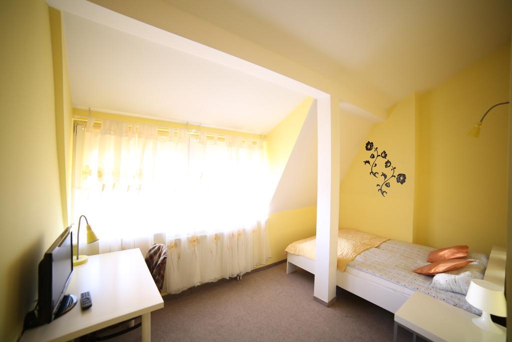 Motel Silver Konstantynow Lodzki Bilik gambar